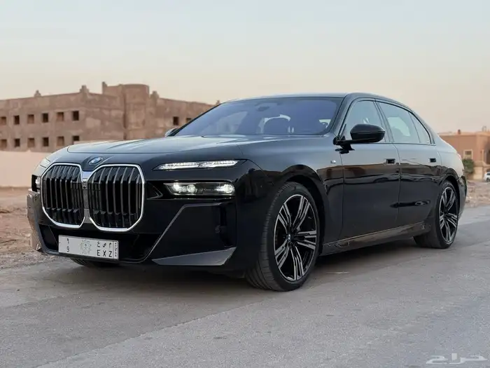 بي ام دبليو 2025 وكالة الناغي ( تم البيع) 5