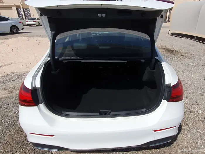 مرسيدس A180 جديده موديل 2023 15