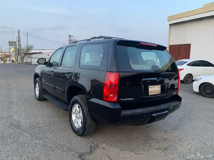 جي ام سي يوكون 2012 دبل 22