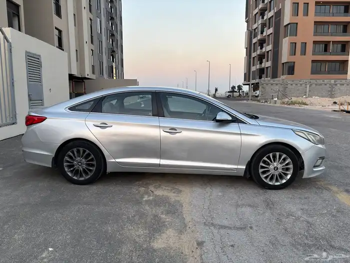 للبيع سوناتا 2015 4