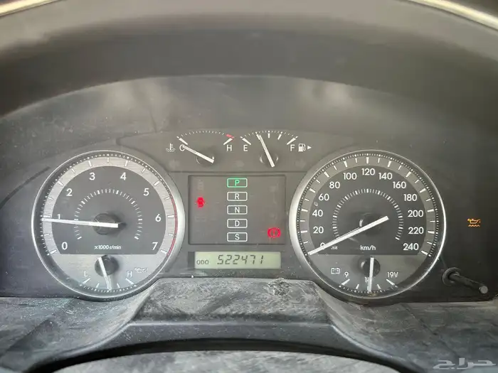 جيب لاندكروزر جي اكس أر 2010 15