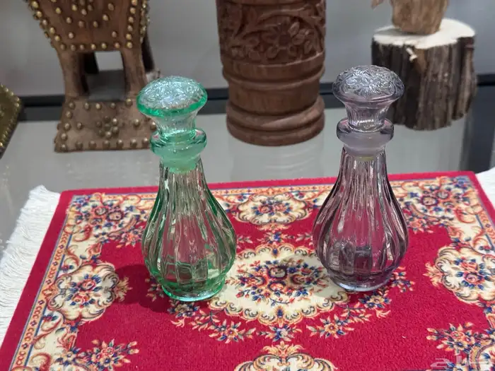 كريستالة دهن عود بمرود زجاج 1