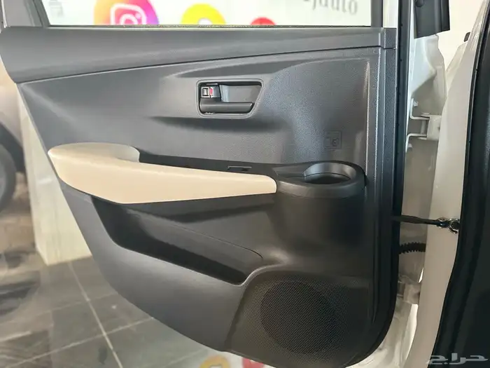 تويوتا يارس- 2026 فئه -Y 9