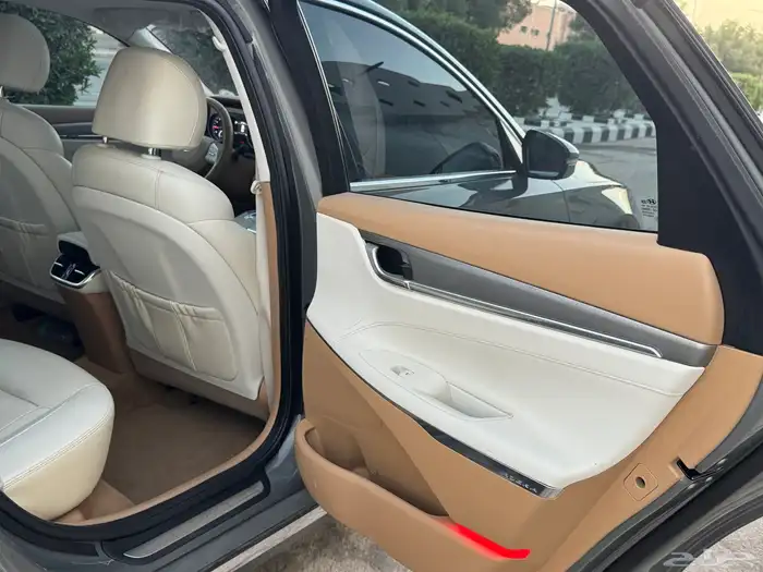 هونداي ازيرا 2021 نص فل 24