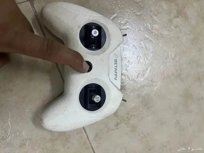 ريموت طائرة درون 5