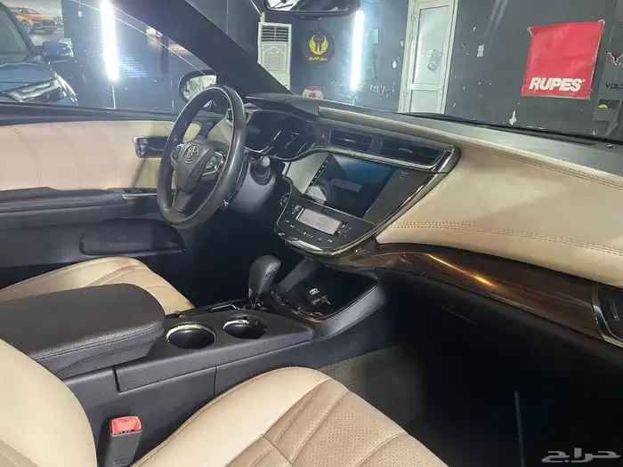 تويوتا افالون فل 2013 16