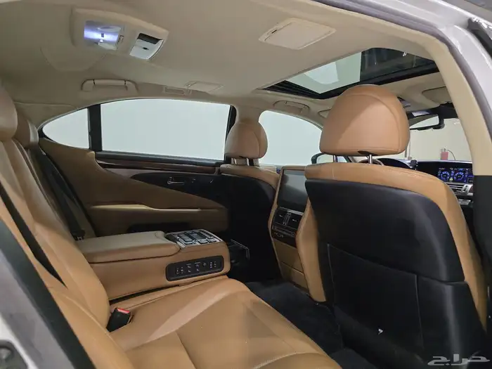 لكزس LS460-L موديل 2014 بحاله ممتازه 9