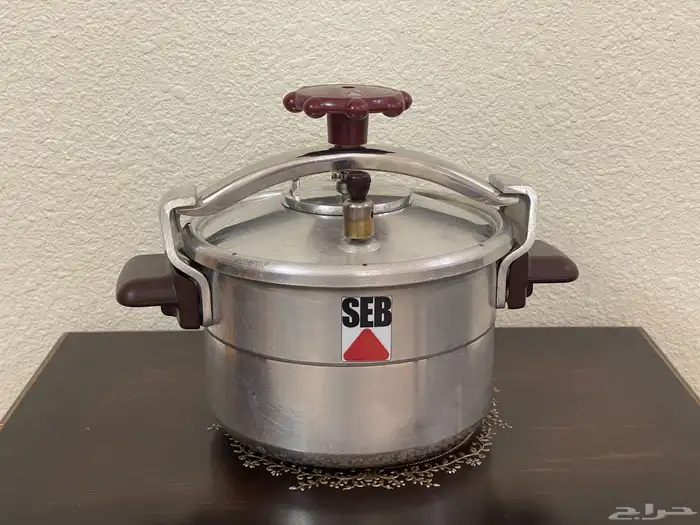 قدر سب الفرنسي 3 لتر عنابي مشرشر 0