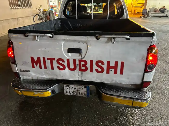 متسبيشي 2014 4