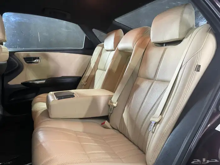 تويوتا افالون فل 2013 9