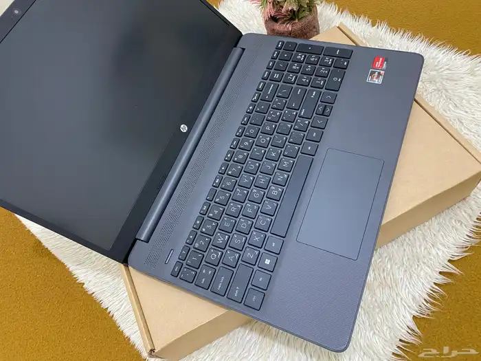 لابتوب hp شبه الجديد رايزان 5 8