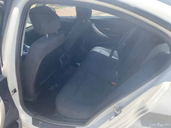 للبيع بي ام دبليو 2014 الفئه الثالثه 1600CC حجم 316 12