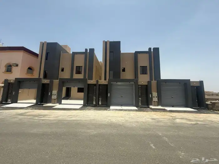 للبيع دور أرضي بعماره دوين شمال التضامن خميس مشيط 550الف 0