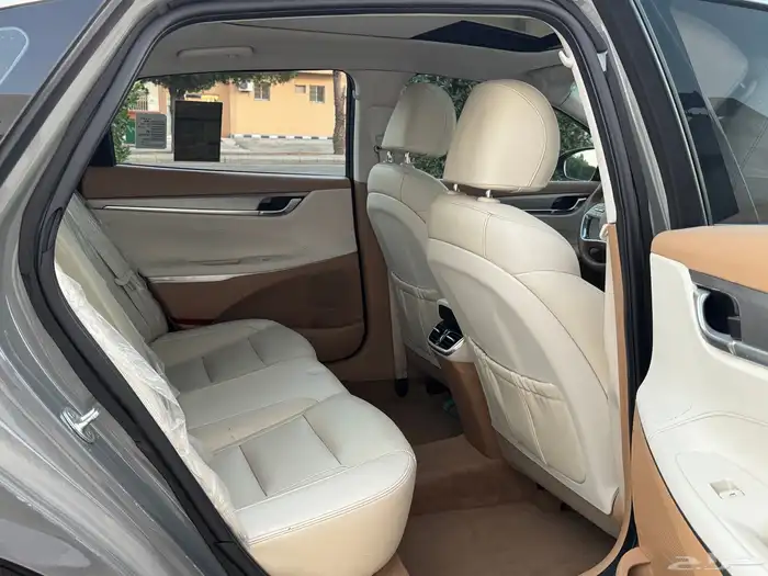 هونداي ازيرا 2021 نص فل 23