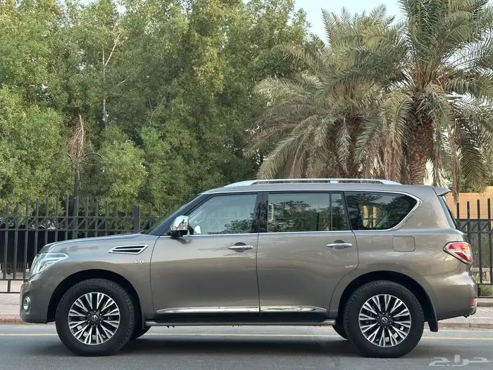 نيسان باترول موديل 2014 سعودي بلاتينيوم فل كامل 7