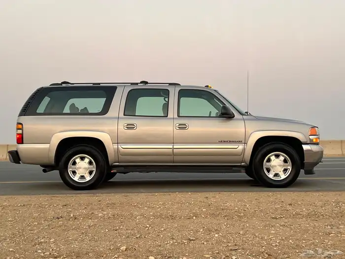 يوكن 2005 بدي بلد نظيف جدا 7