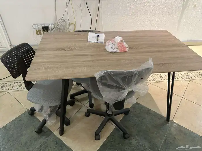 للبيع اثاث مكتبي 1