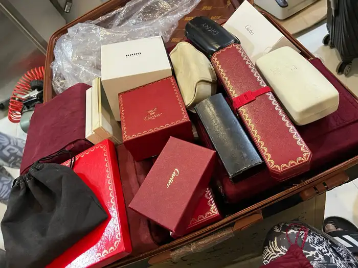 شنطة دانهيل Dunhill 4