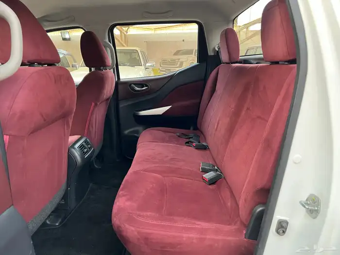 نافارا 2016 بنزين فل كامل نظيف جدا لدى قمة الاطلال 28