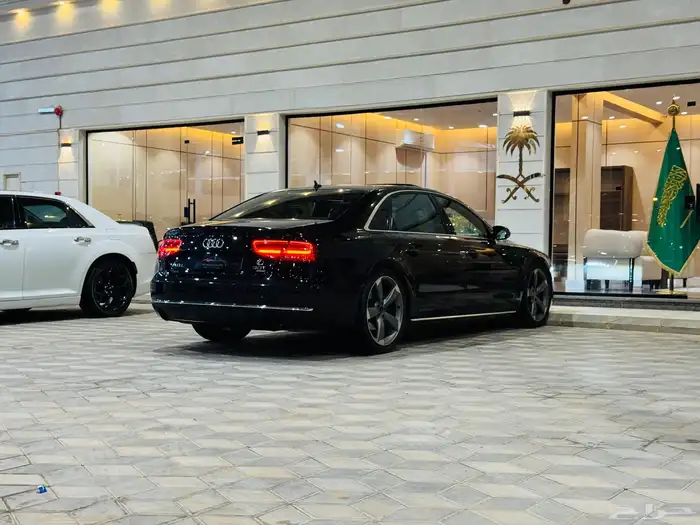 اودي A8 فل كامل نظيف جدا 3