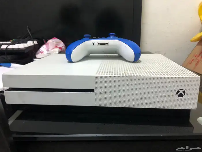 اكس بوكس مع يدا احترافيه لون ازرق 1