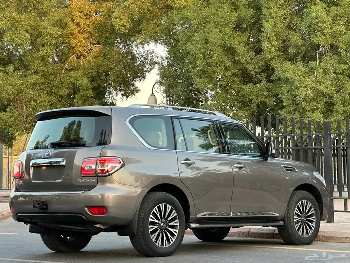 نيسان باترول موديل 2014 سعودي بلاتينيوم فل كامل 10