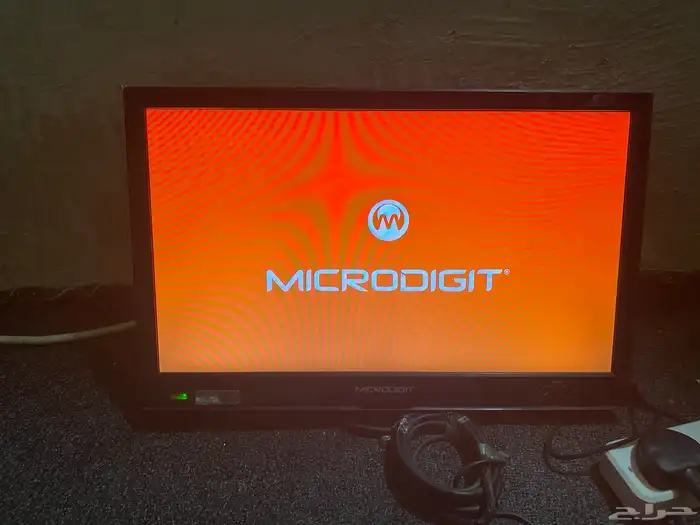 تلفزيون شاشة ثلاثة بوصة150 2