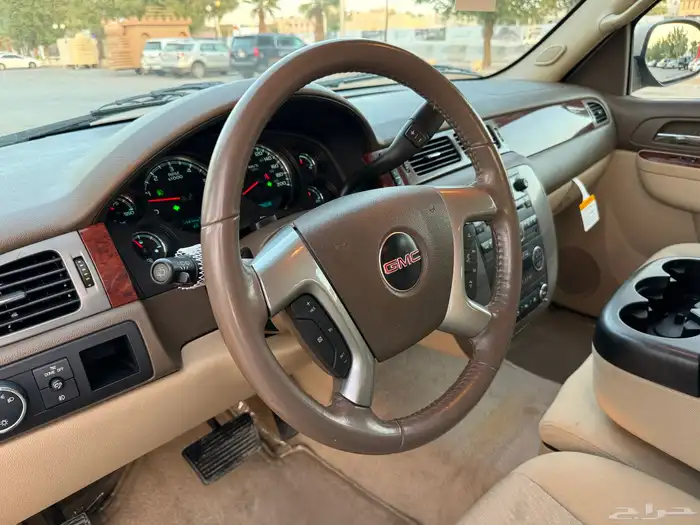 جمس يوكن 2011 بحالة الوكالة ماشاء الله 34