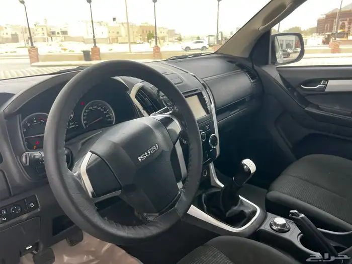 ايسوزو ديماكس 2020 LS نظيف .. 12