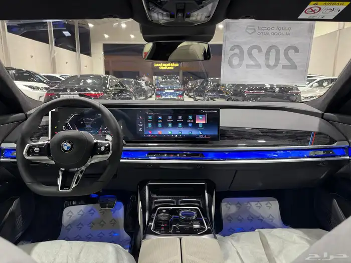 BMW 735i 2026 black ضمان وصيانة M kit 11