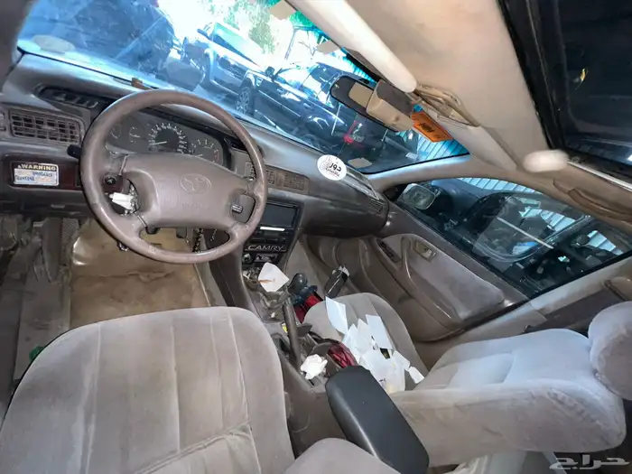 قطع غيار كامري قراندي 2001قير عادي سته سلندر 9