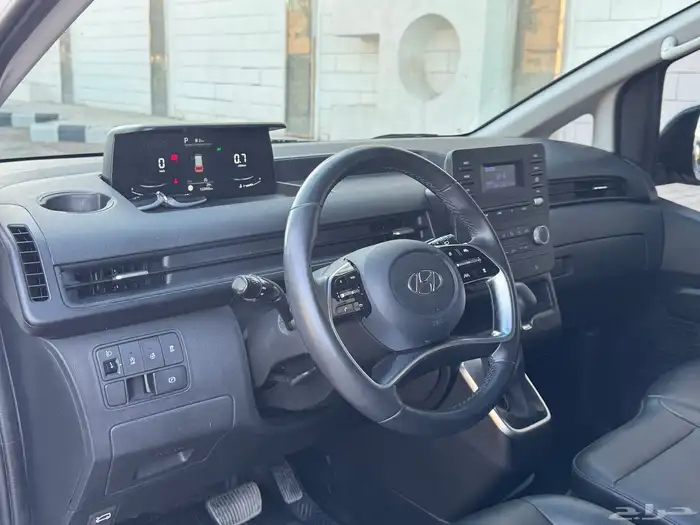 هونداي ستاريا 2022 وكاله 22