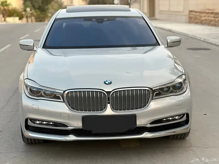 بي ام 750 انتفجول ماشي 74 الف بدي وكاله على الضمان 2017 29