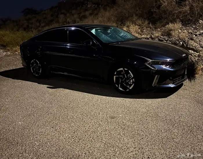 للبيع كيا k5 2024 نص فل شبه وكالة ممشى قليل 0