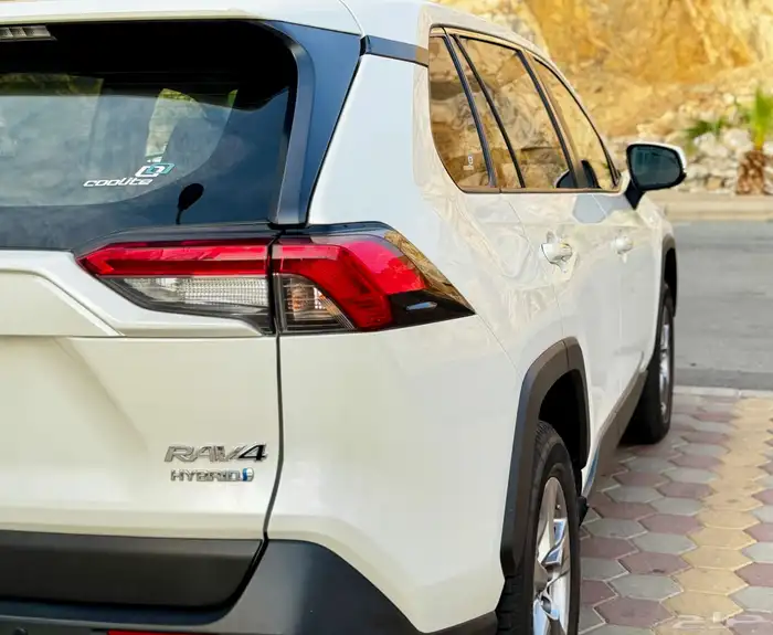 راف فور 2022 هايبرد مكينة 2.5 15