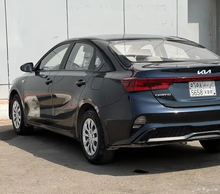 كيا سيراتو موديل 2022 البيع 40 الف 18