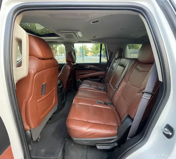 كاديلاك اسكاليد 2016 فل سعودي 16