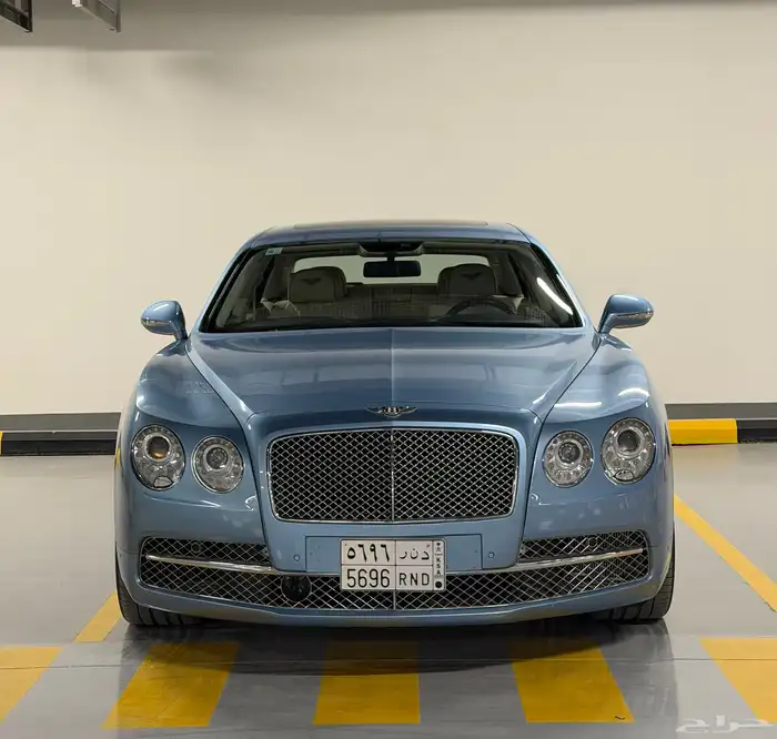 بنتلي فلاينج سبير 2015 1