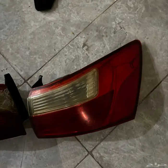 للبيع مستعجل اسطبات كيا ريو 2013 2