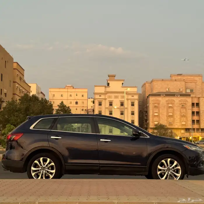 للبيع مازداcx9 4