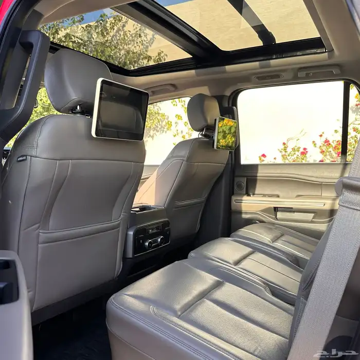 فورد اكسبيدشن 2019 مالك أول 7