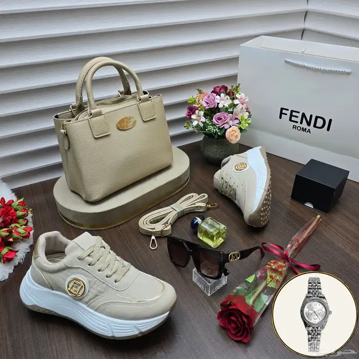 هدايا نسائيه طقم شنط 10