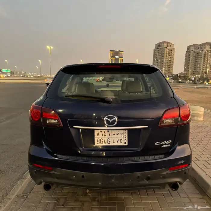 للبيع مازداcx9 5