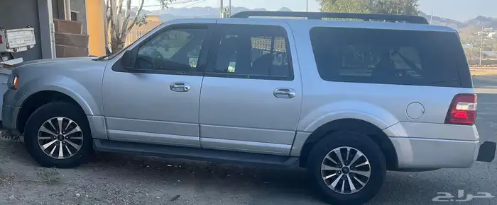 فور اكسبديشن 2016 نظيف جدا جدا ماشي 180 الف الحد 80 الف 3