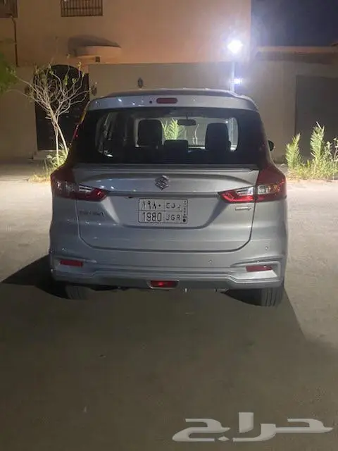 سزوكي أرتيجا 2024 فضي 0