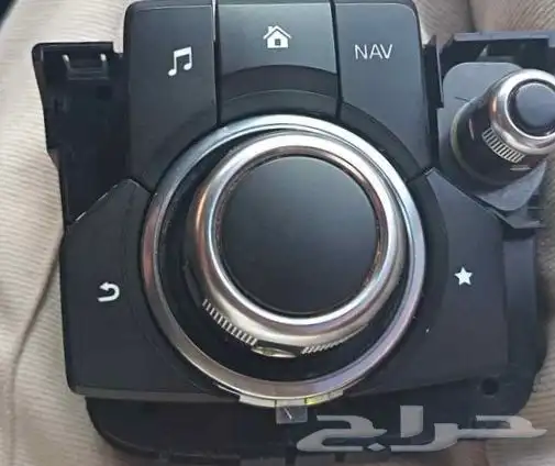 شاشة مازدا 6 حق الوكالة مع الماوس 4