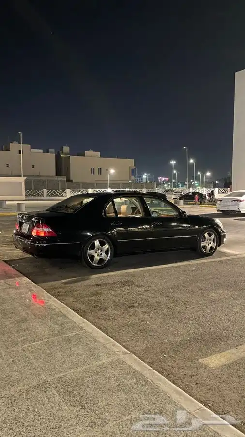 لكزس 430 اسود سعودي 2005 بلد 10