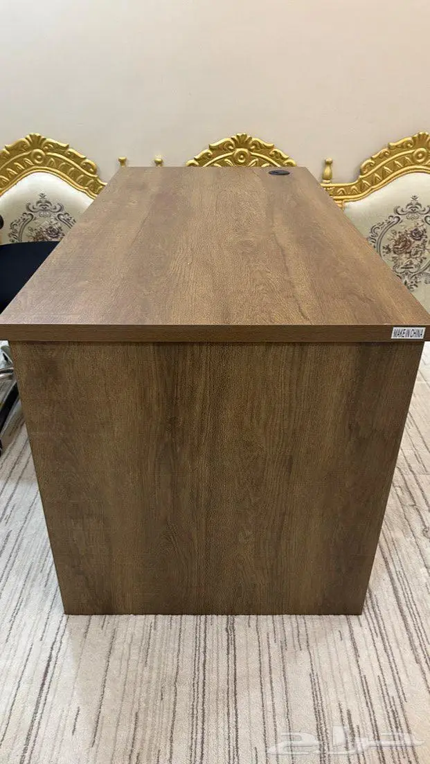 مكتب للبيع 1