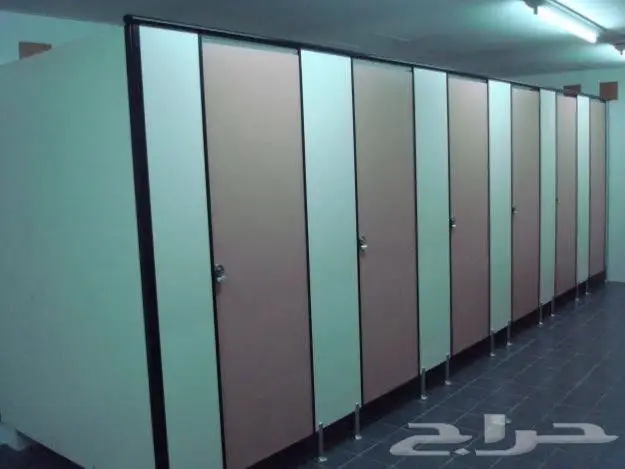 قواطع فينوليك HPL و ابواب سحاب خشب اكرديون و جلد ابواب WPC 28