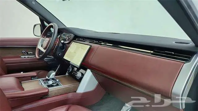 2023 Land Rover Range Rover SE عرض مميز 11